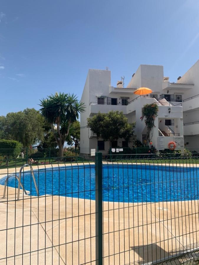 Apartamento 2 Dormitorios Al Lado De La Playa La Cala De Mijas Exterior photo